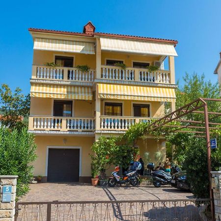 Apartment Nevelina Selce Exterior photo